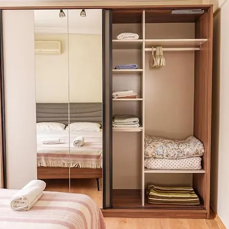 Appartement Besiktasin Kalbinde 2+1 Jakuzili Istambul