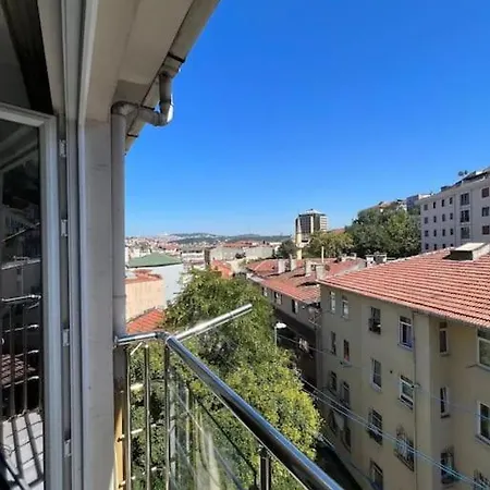 Besiktasin Kalbinde 2+1 Jakuzili דירה איסטמבול